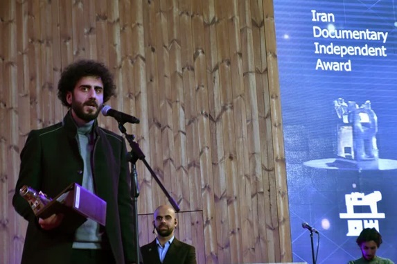 «شیر سنگی» به مستندساز قمی رسید